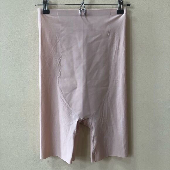 Spanx Slimming Shapewear Shorts - Picture 1 of 3